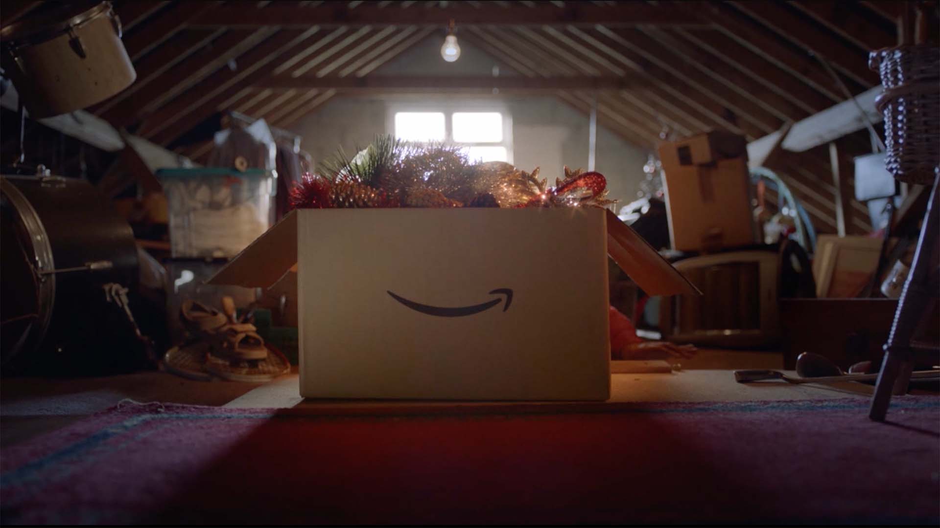Amazon Boxes Union Editorial